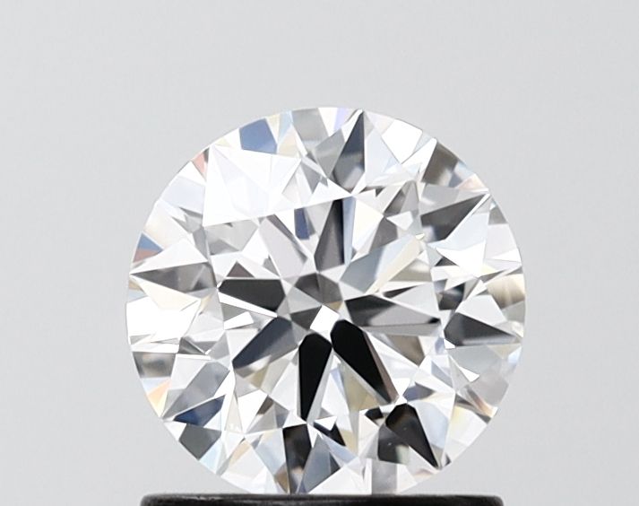 1.04 ct. round Lab Grown Diamond front image