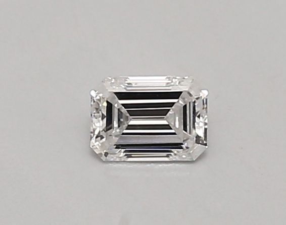 0.3 ct lab-grown Emerald Diamond