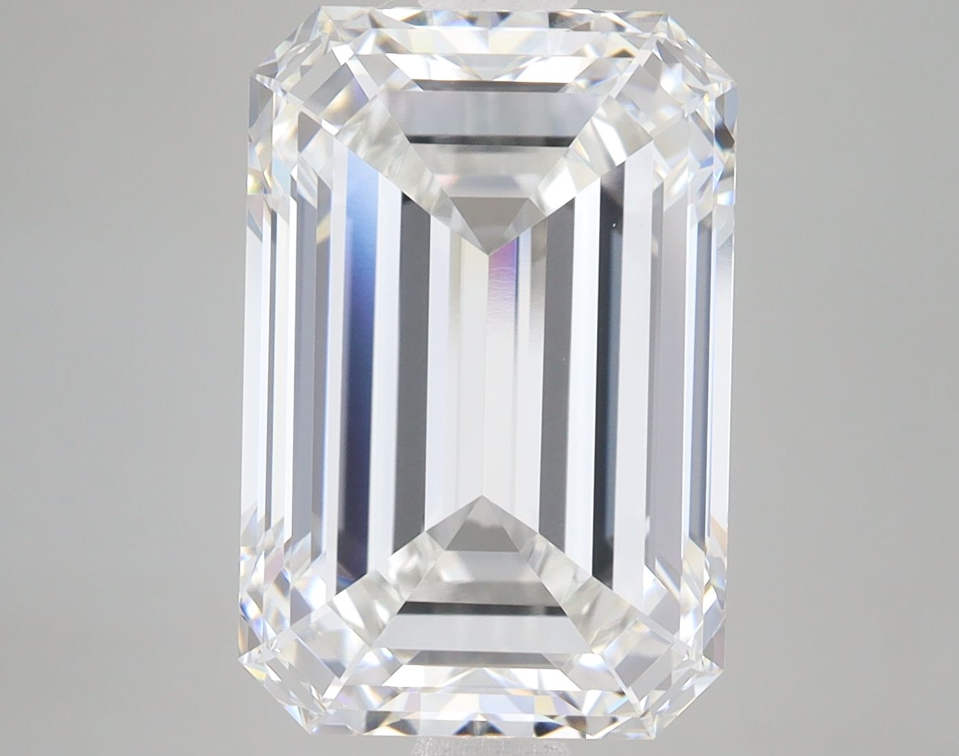 9.10 ct. emerald Lab Grown Diamond front image