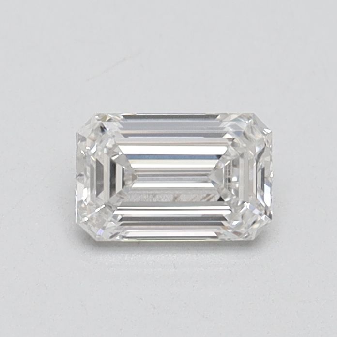 0.44 ct Emerald diamond