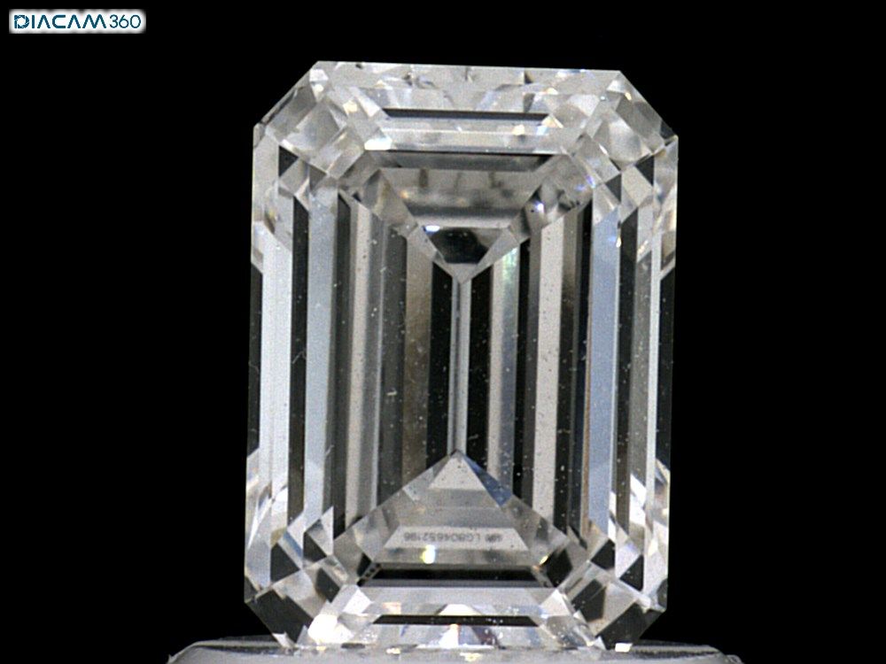 1.05 ct. emerald Lab Grown Diamond front image