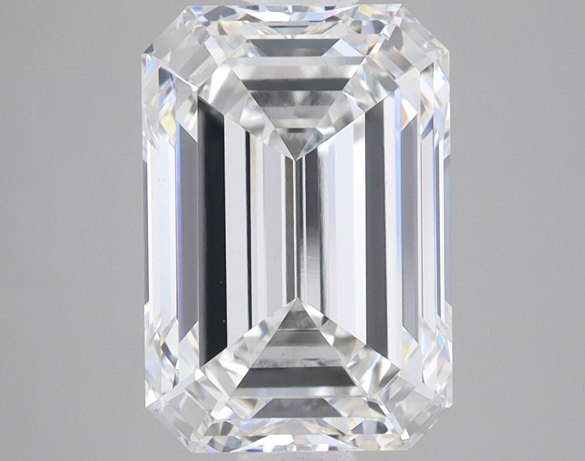 5.28 ct. emerald Lab Grown Diamond front image
