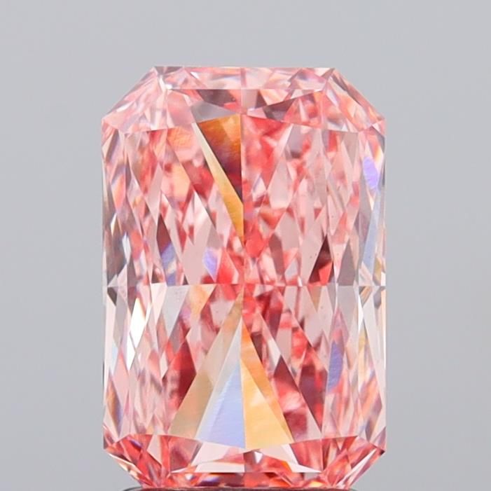 3.02 ct Radiant diamond