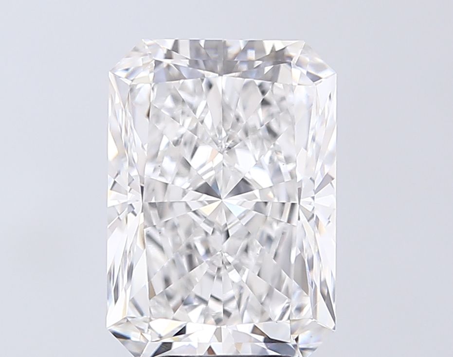 5.03 ct. radiant Lab Grown Diamond front image