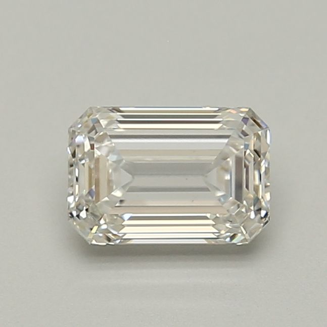 0.91ct Emerald diamond