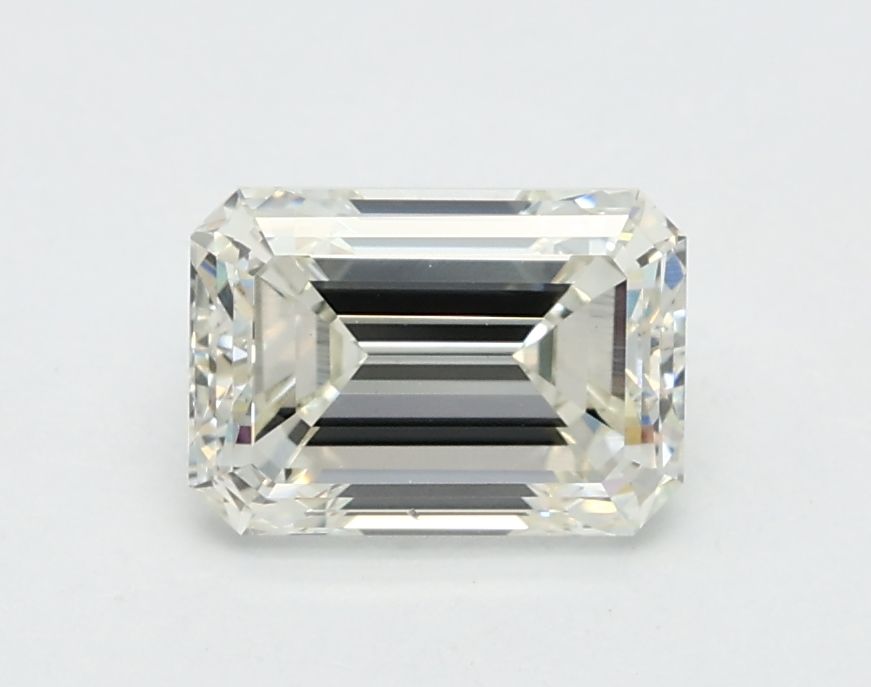 0.95 ct Emerald diamond