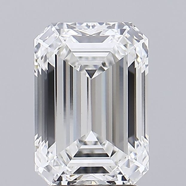 3.36 ct Emerald diamond
