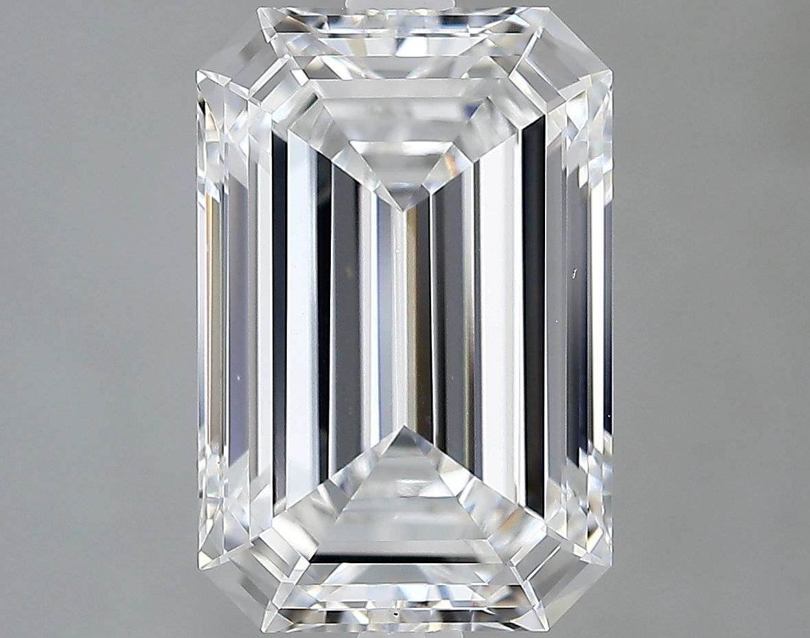4.03 ct. emerald Lab Grown Diamond front image