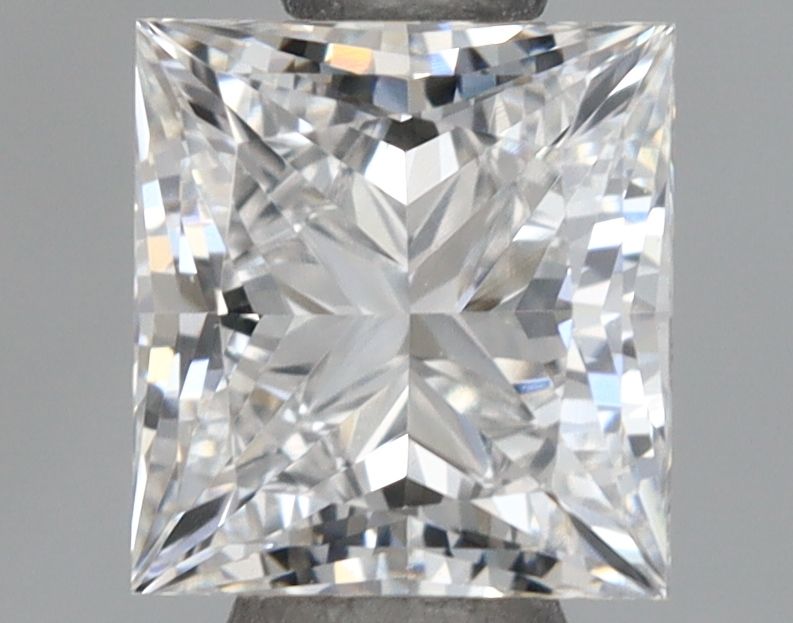 0.68 ct. princess Lab Grown Diamond front image