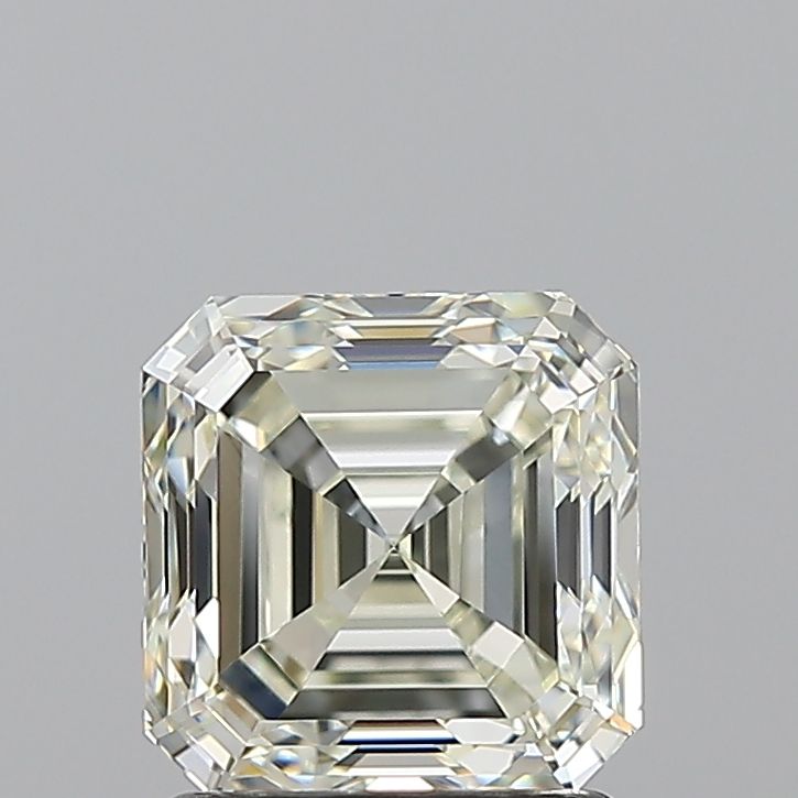 1.7 ct Square emerald Diamond