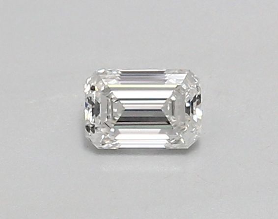 0.32 ct lab-grown Emerald Diamond