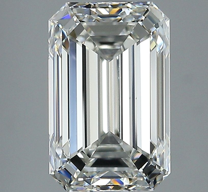 3.02 ct Emerald diamond