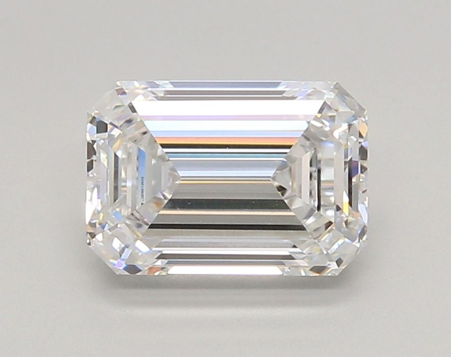 2.50 ct. emerald Lab Grown Diamond front image