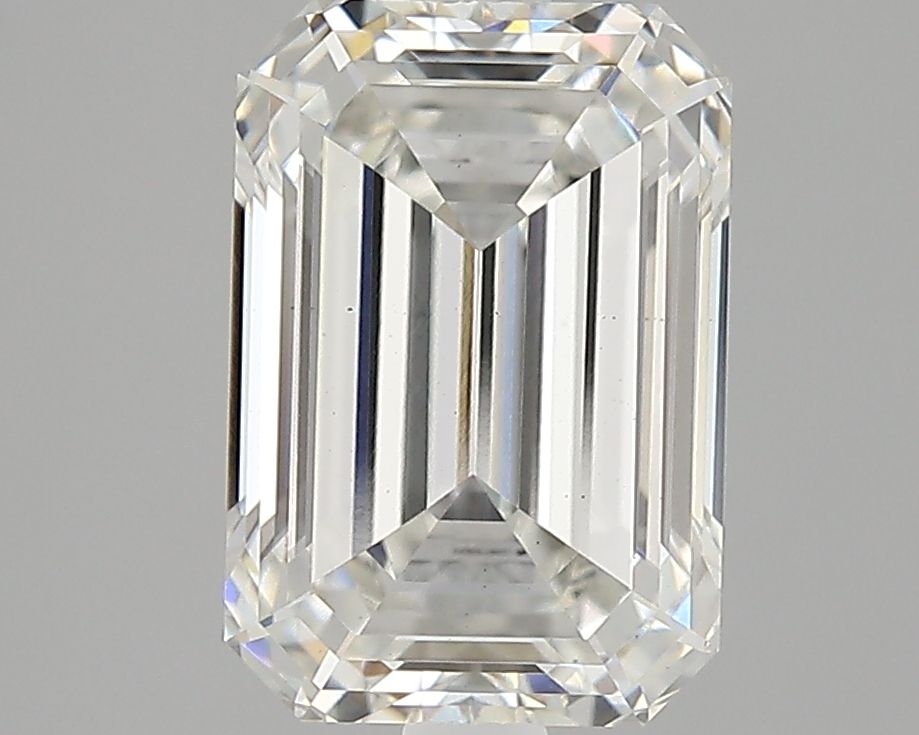 2.67 ct. emerald Lab Grown Diamond front image