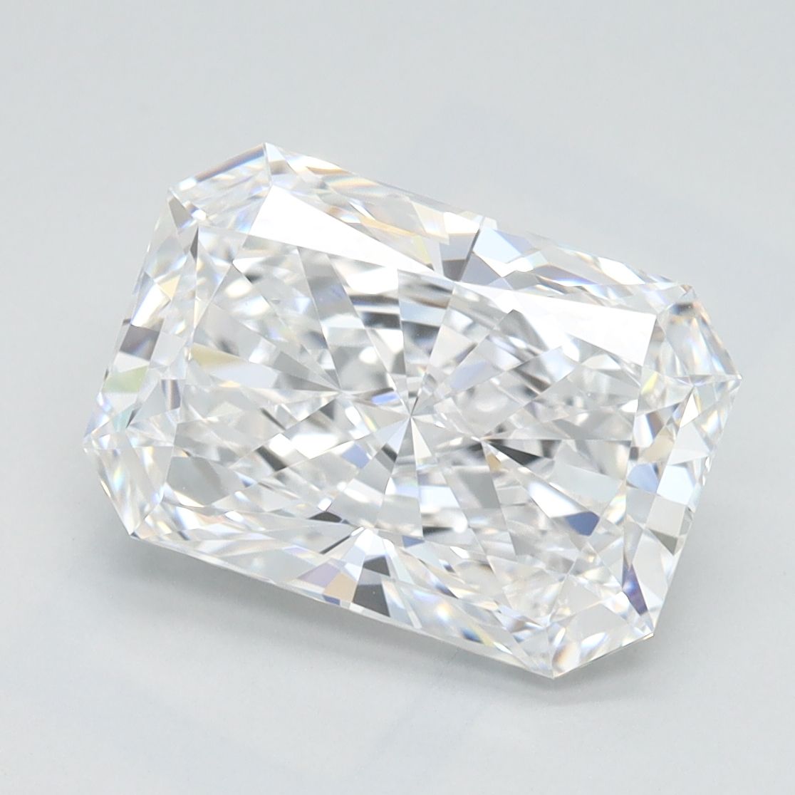 2.72 ct. radiant Lab Grown Diamond front image