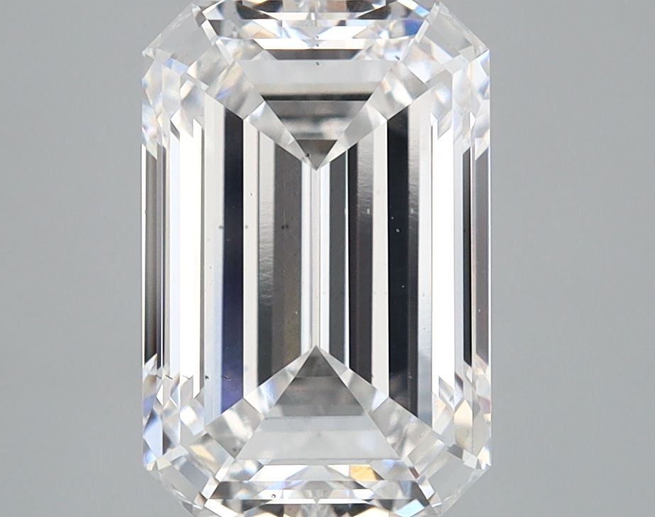 3.06 ct. emerald Lab Grown Diamond front image