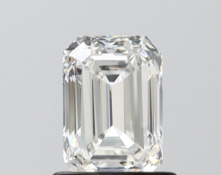 1.01 ct Emerald diamond