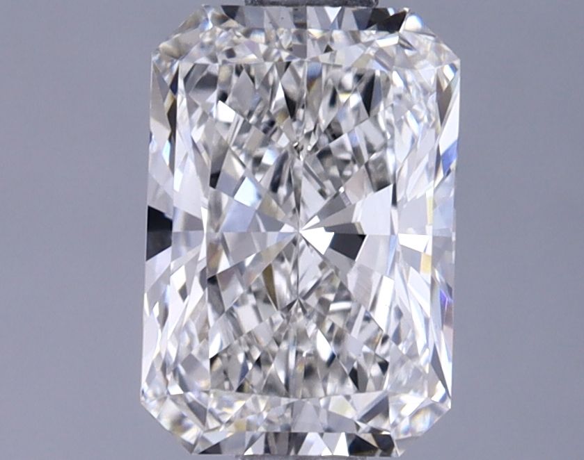 1.07 ct. radiant Lab Grown Diamond front image