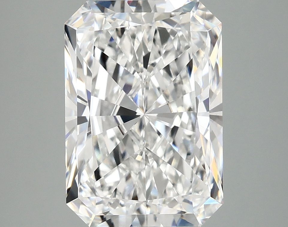 4.13 ct. radiant Lab Grown Diamond front image