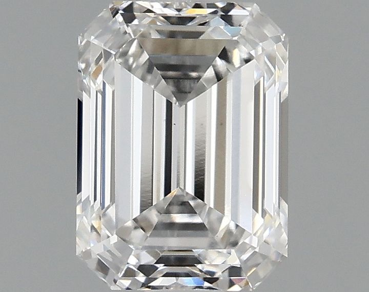 1.05 ct. emerald Lab Grown Diamond front image