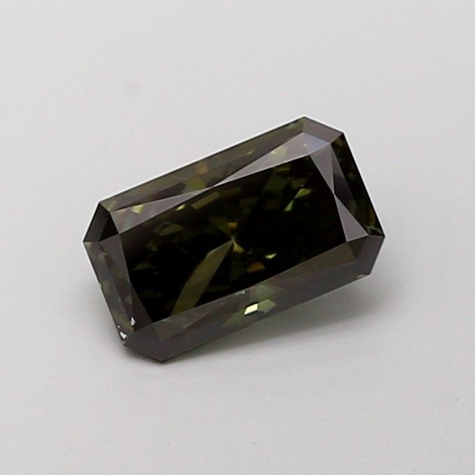 1.07 ct Radiant diamond