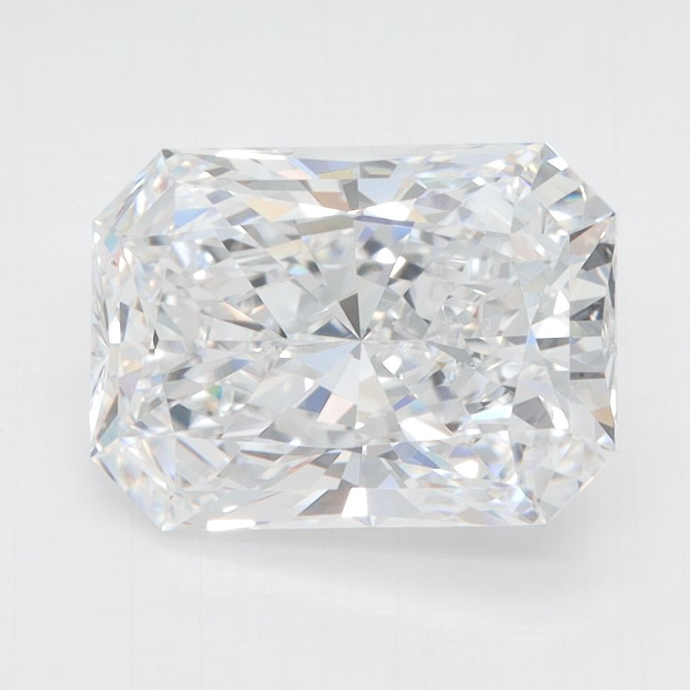 3.09 ct. radiant Lab Grown Diamond front image