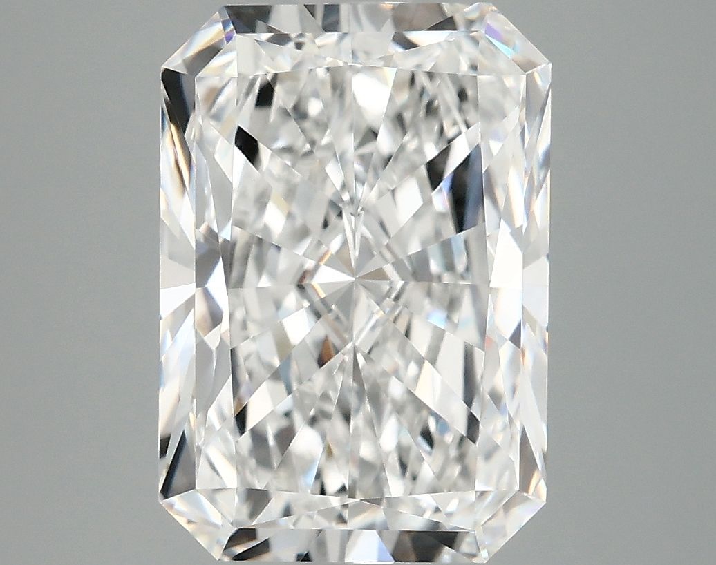 4.89 ct. radiant Lab Grown Diamond front image