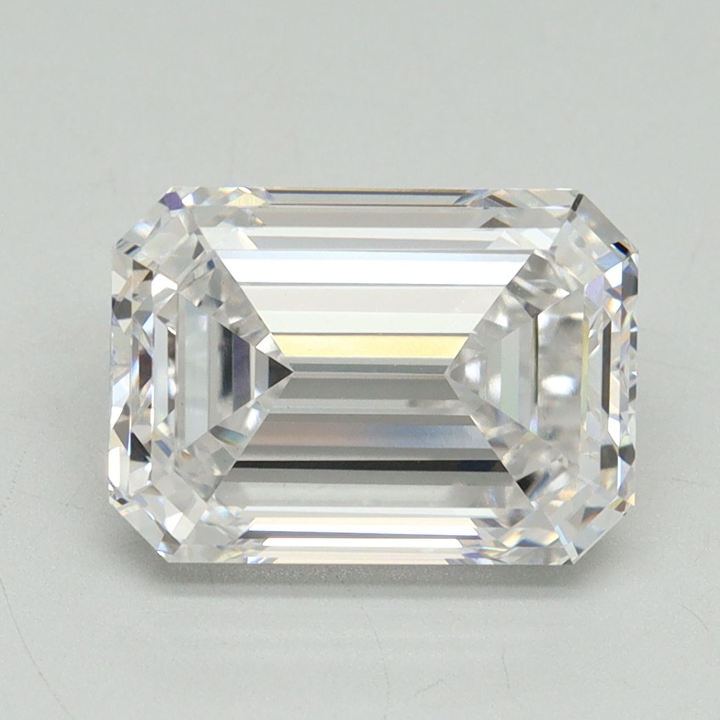 4.06 ct. emerald Lab Grown Diamond front image