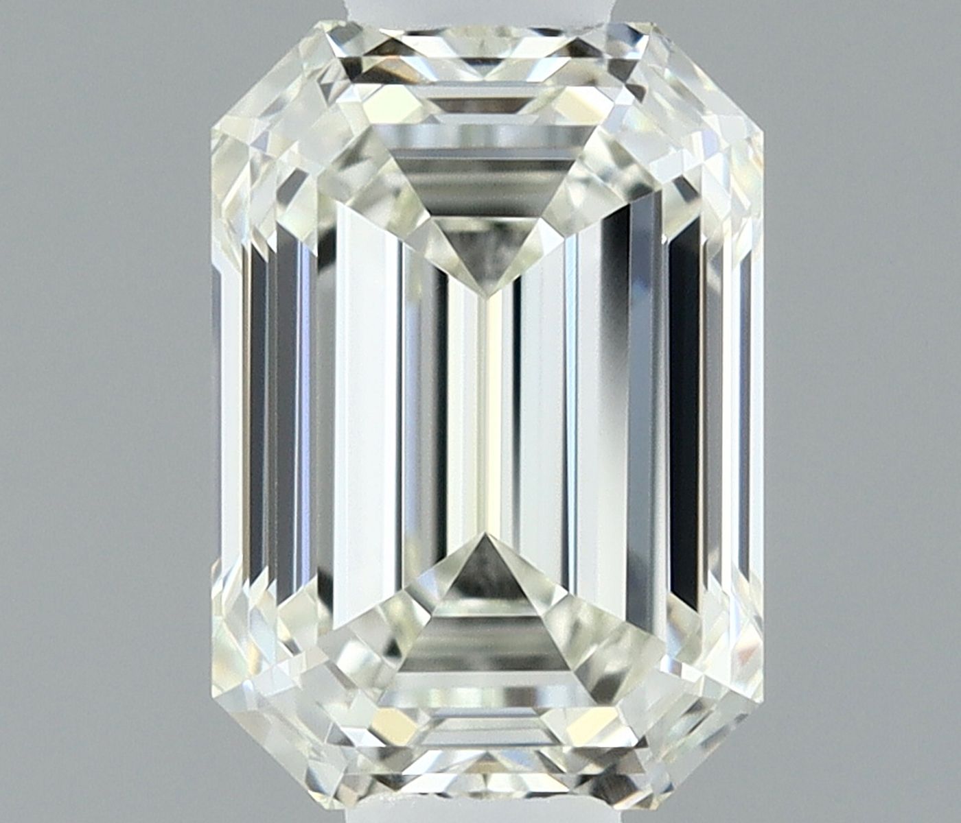 0.5 ct Emerald Diamond
