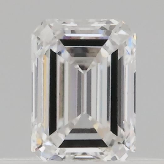 0.35 ct lab-grown Emerald Diamond