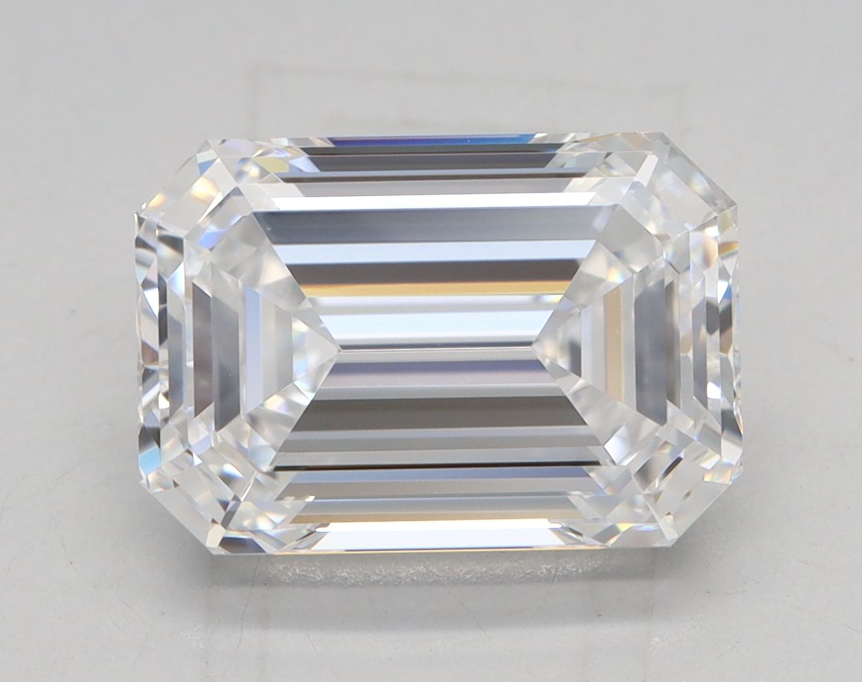 3.09 ct. emerald Lab Grown Diamond front image