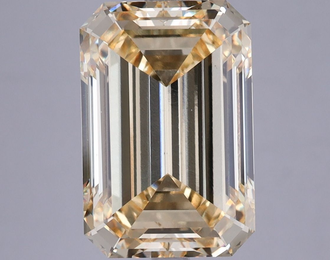 4.90 ct. emerald Lab Grown Diamond front image