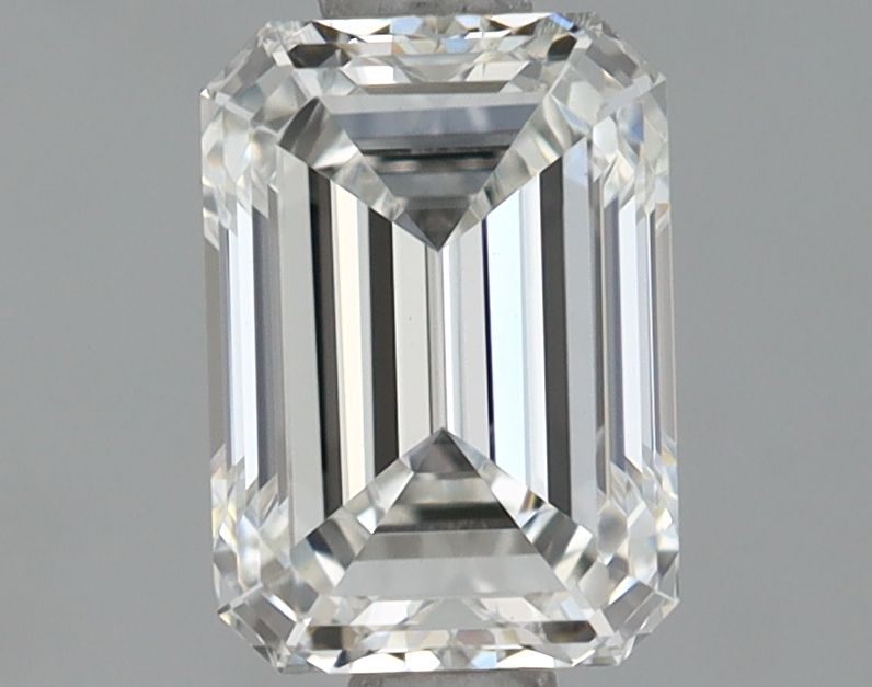 0.95 ct. emerald Lab Grown Diamond front image