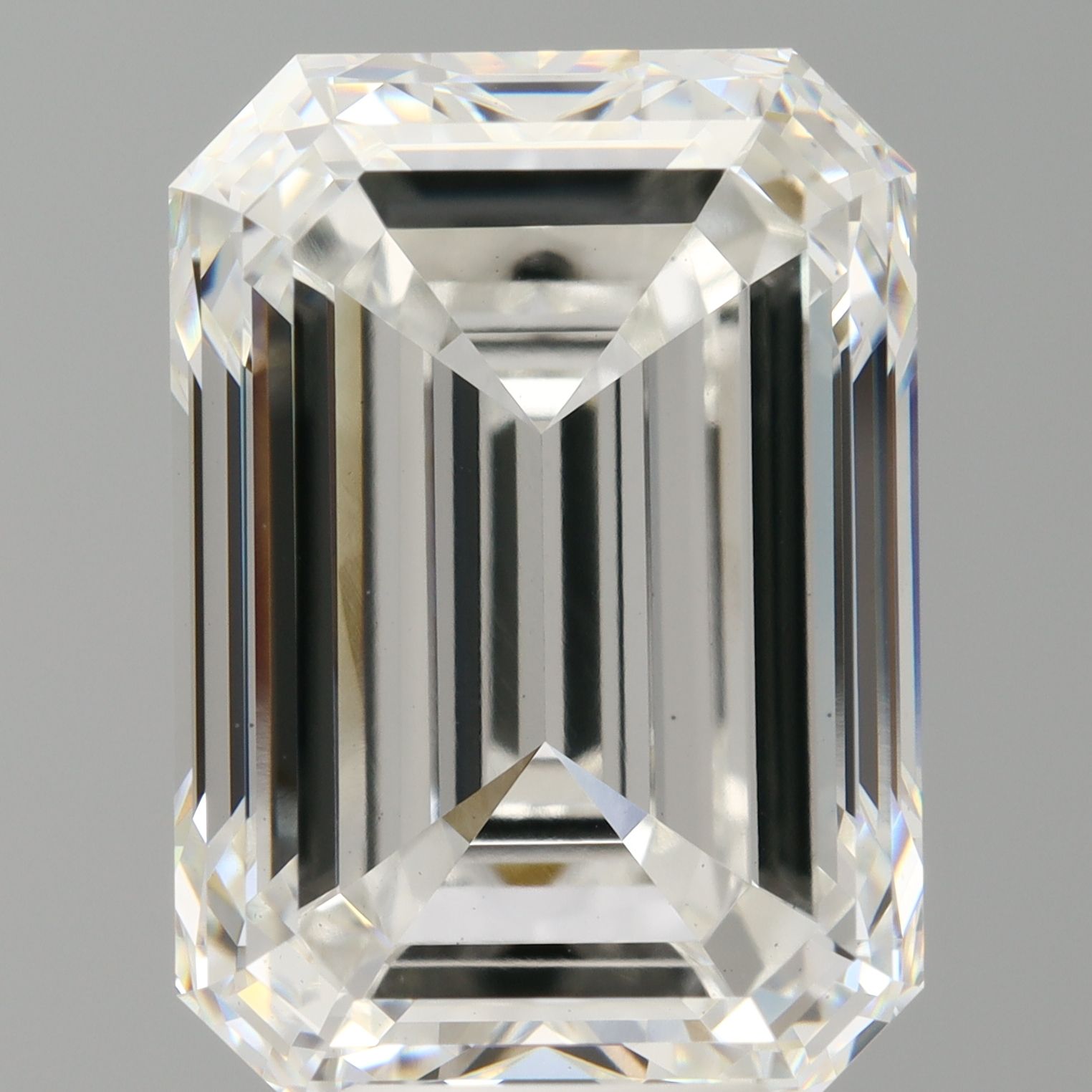8.00 ct. emerald Lab Grown Diamond front image