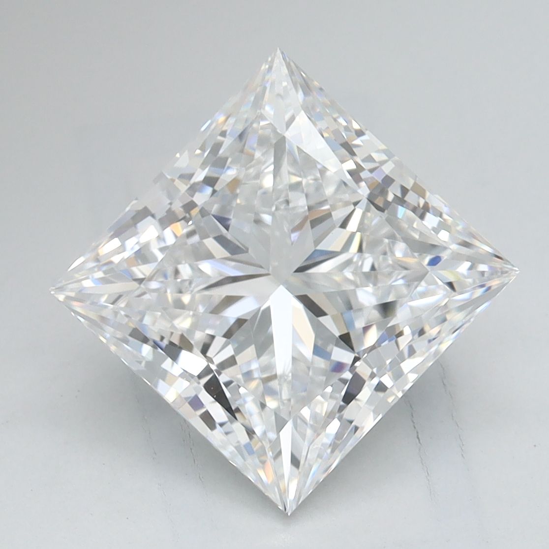 3.12 ct. princess Lab Grown Diamond front image