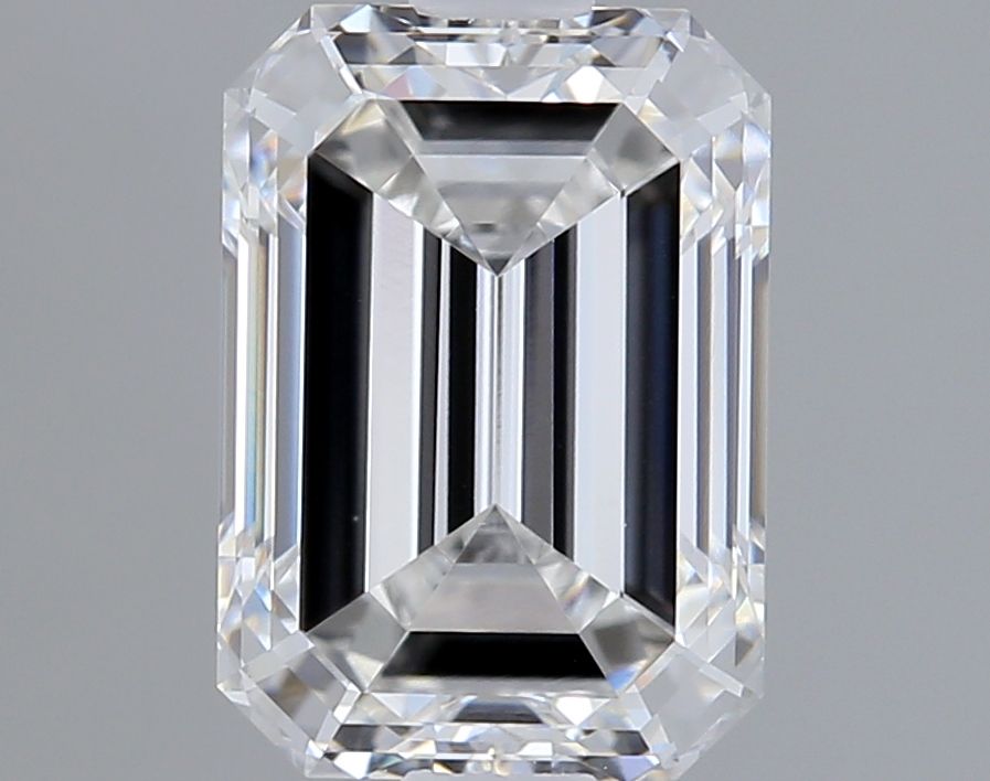 1.33 ct. emerald Lab Grown Diamond front image