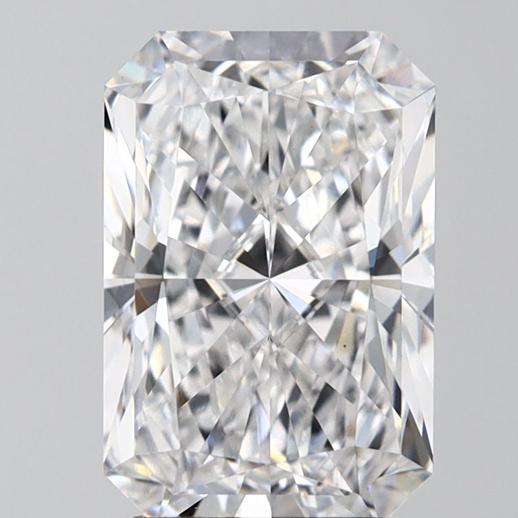 3.08 ct. radiant Lab Grown Diamond front image