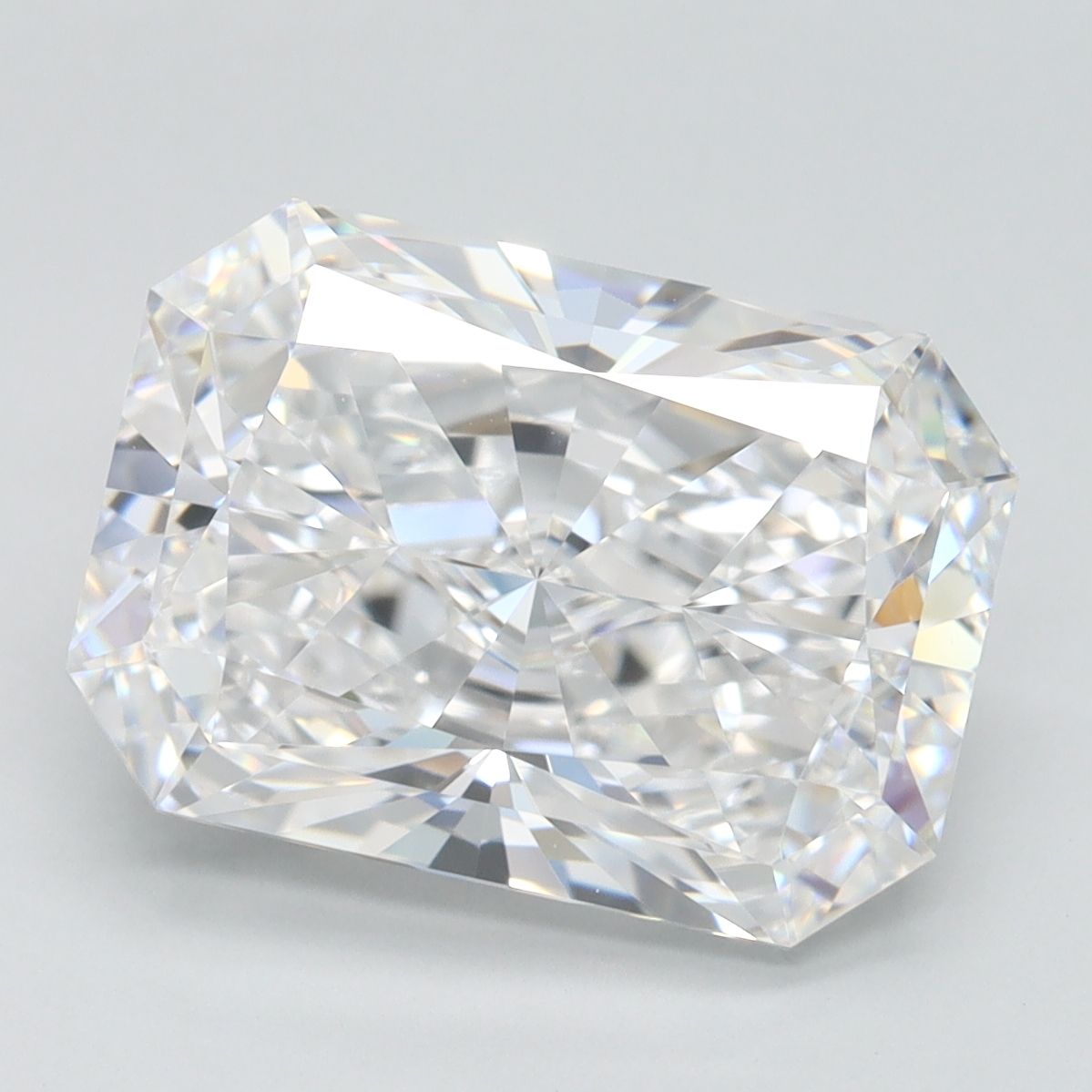 4.36 ct. radiant Lab Grown Diamond front image