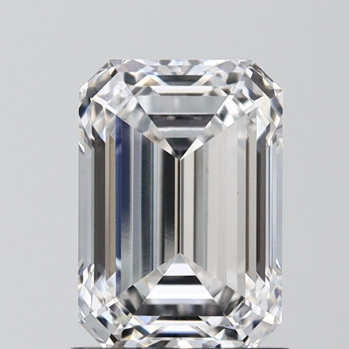 1.52 ct. emerald Lab Grown Diamond front image