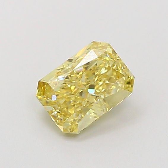 1.12 ct Radiant diamond