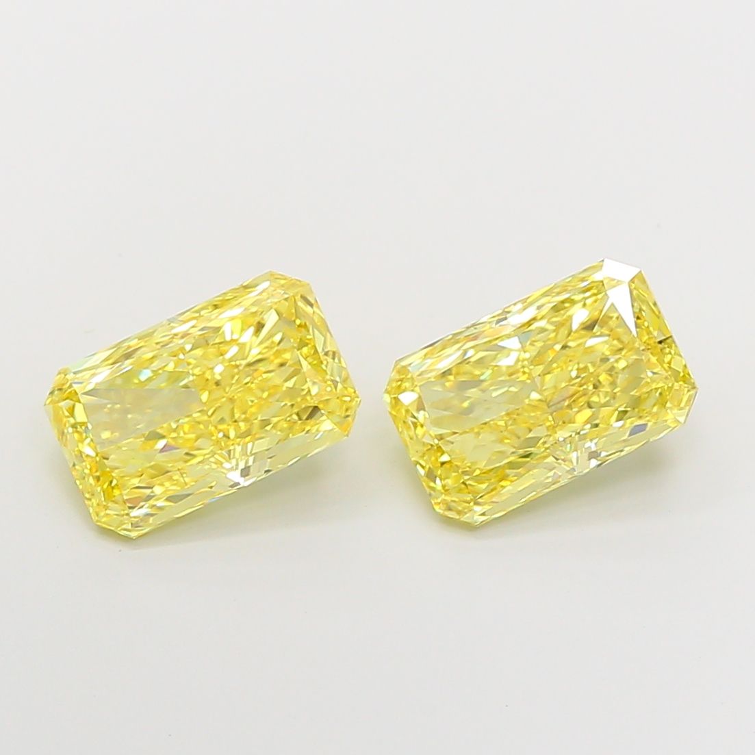 3.02 ct. radiant Lab Grown Diamond front image