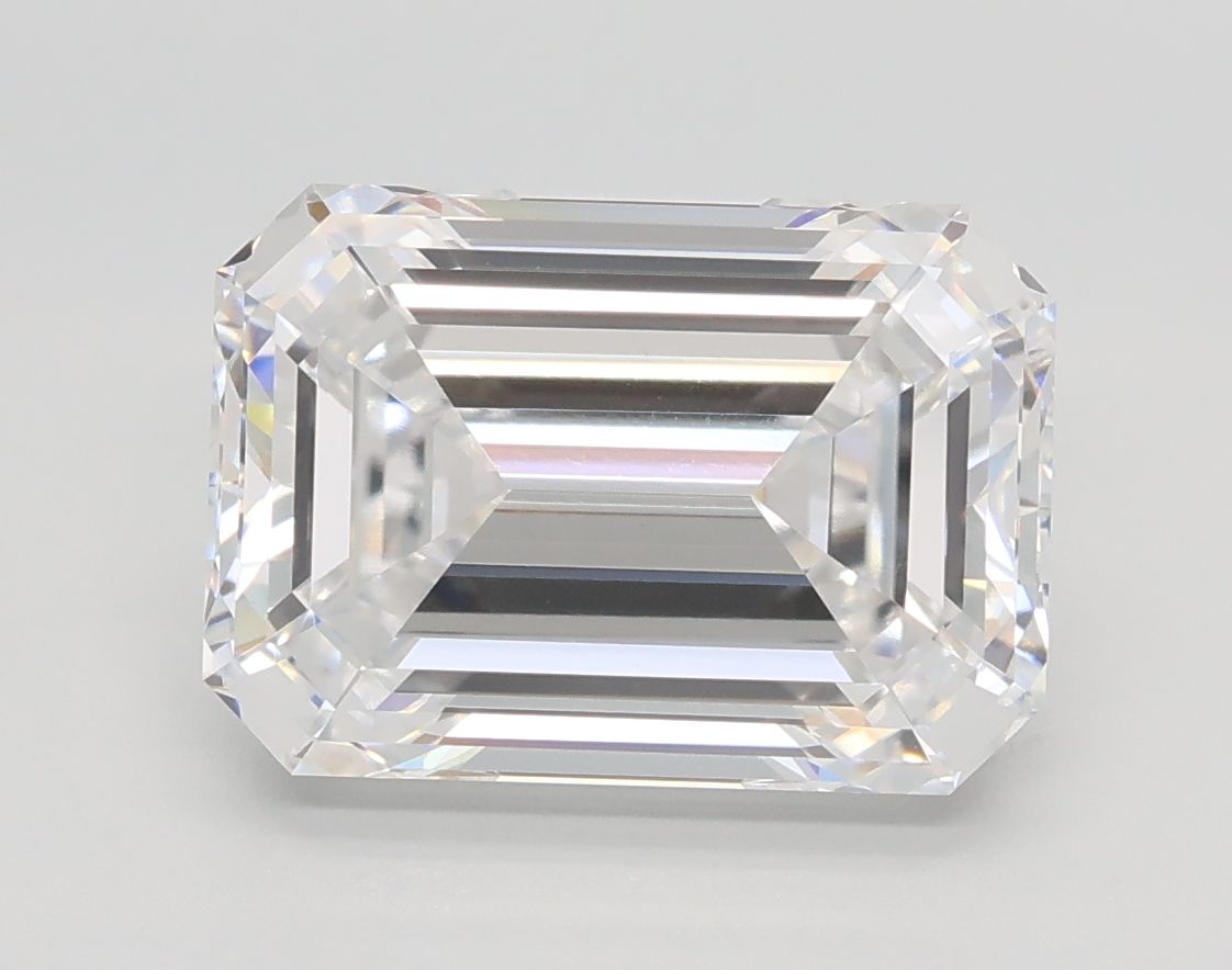 3.52 ct. emerald Lab Grown Diamond front image