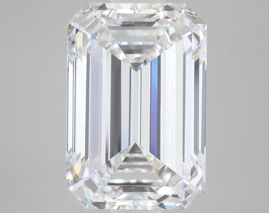 5.07 ct. emerald Lab Grown Diamond front image
