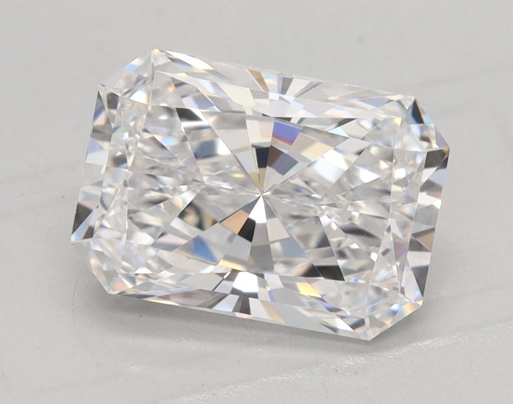1.52 ct. radiant Lab Grown Diamond front image