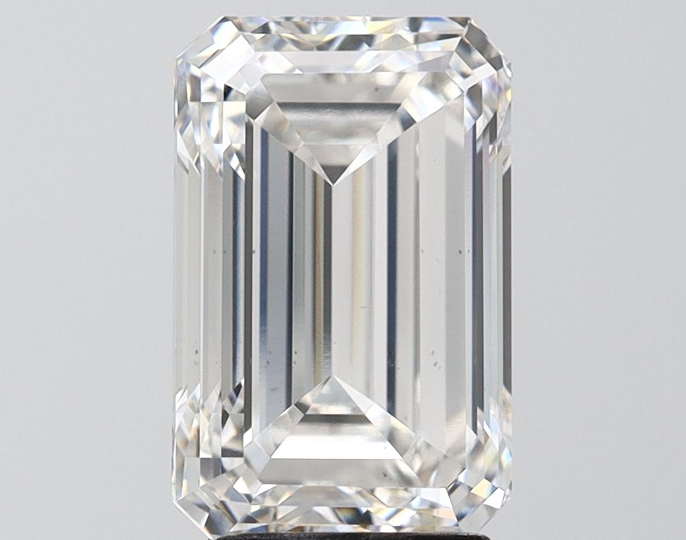 4.03 ct. emerald Lab Grown Diamond front image