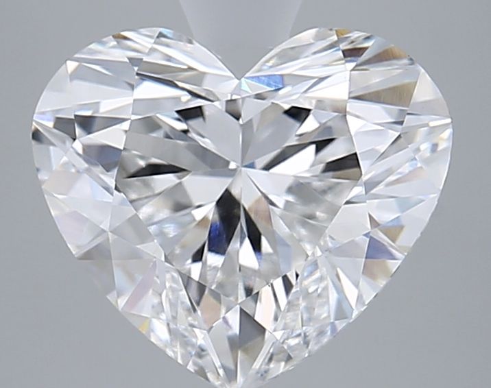 3.03 carat e VVS2 EX Cut IGI heart diamond
