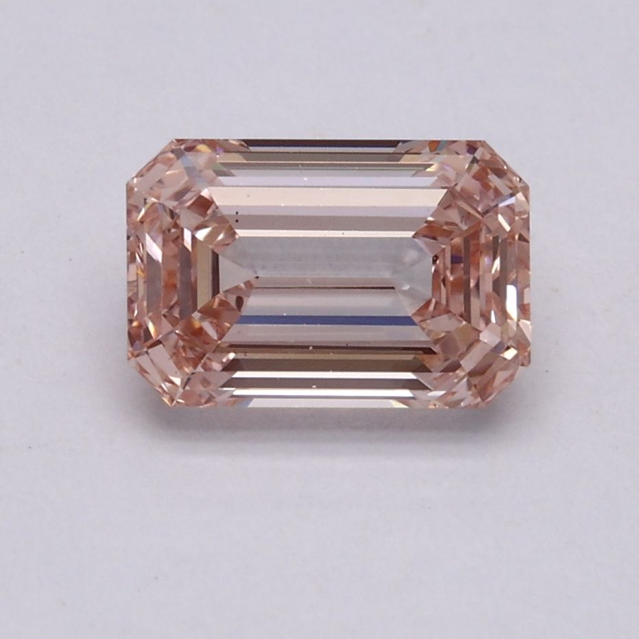 1.11 ct. emerald Lab Grown Diamond front image