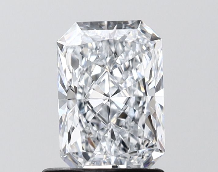 1.11 ct. radiant Lab Grown Diamond front image