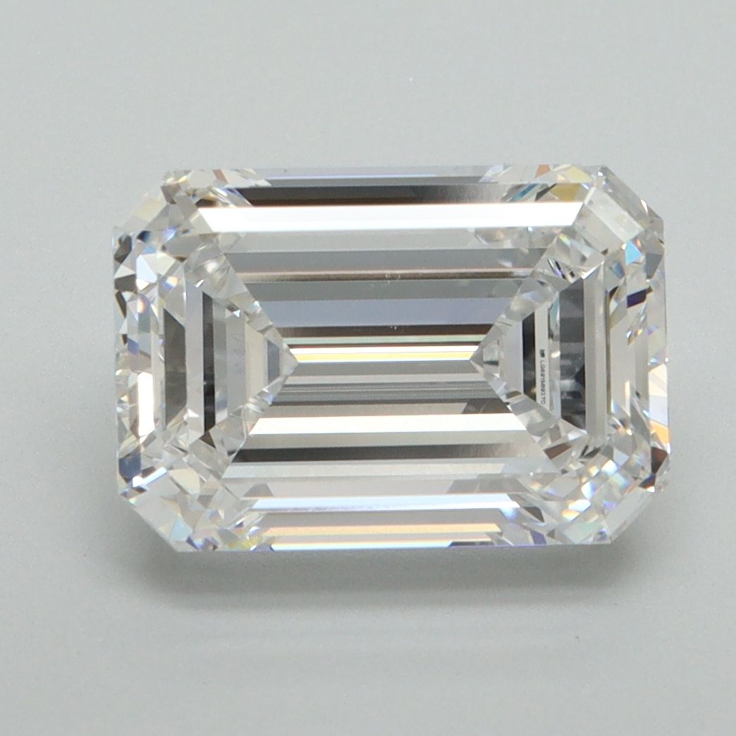 4.10 ct. emerald Lab Grown Diamond front image