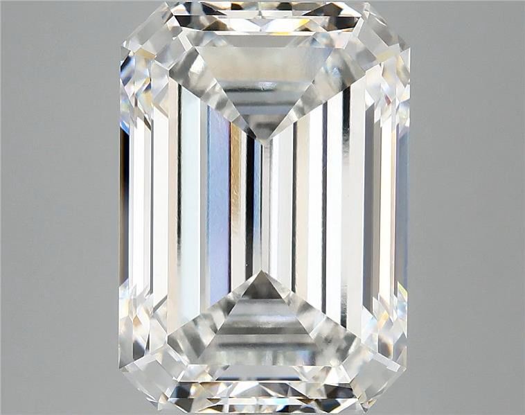 8.50 ct. emerald Lab Grown Diamond front image
